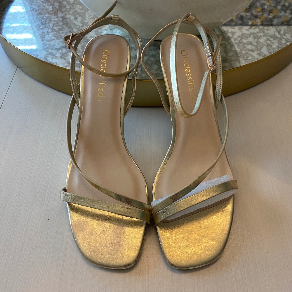 Brand New City Classified Gold Strappy Heels